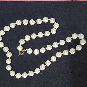 Vintage Faux Pearl Necklace